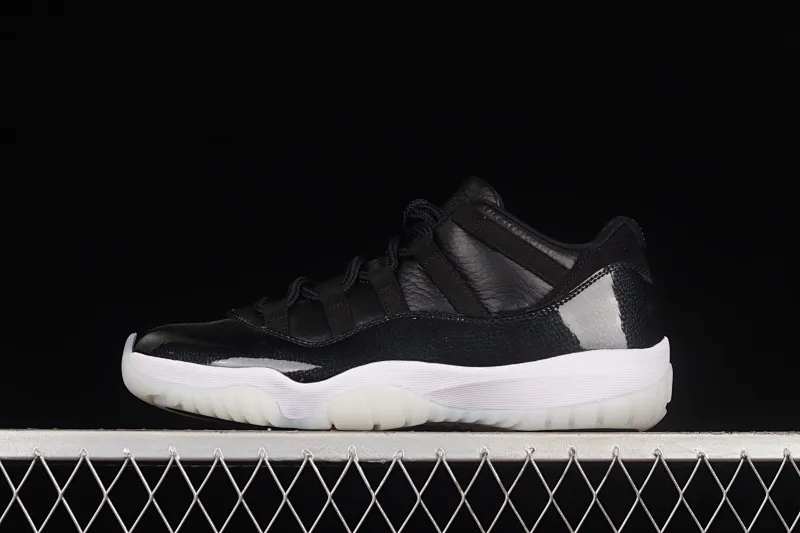 All Categories Air Jordan Jordan Series Basketball Shoes Air Jordan 11 F Version Air Jordan 11 Retro Low "72-10" AJ11 Low-top Big Devil First Layer Real Standard Real Carbon Sports Culture Basketball Shoes AV2187-001